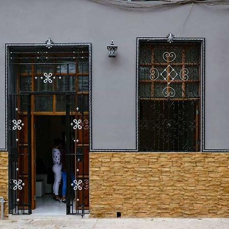 Hostal May Y Mely Hotel Havana Exterior photo